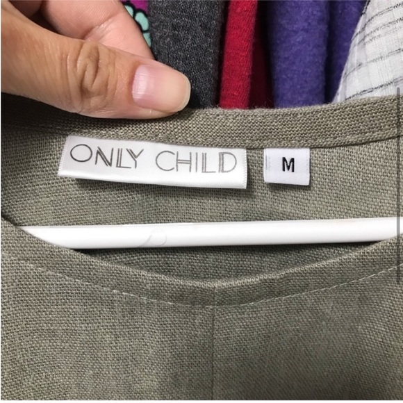 Only Child Luzon Top size Medium - Picture 3 of 14